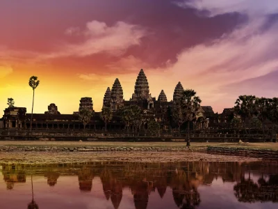 Angkor Wat vid solnedgång